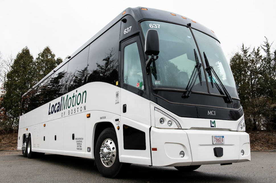 Before Booking a Charter Bus Company: 10 Important Factors to Consider